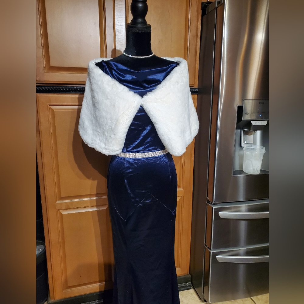 Gown-costume
